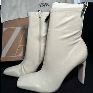Zara Boots (new)